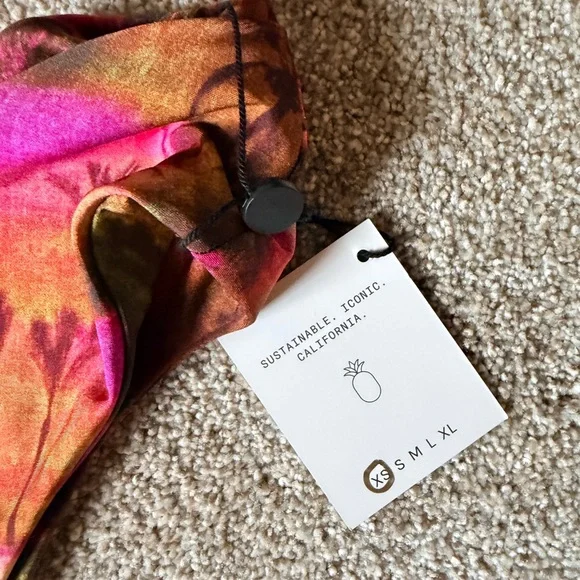 Skatie bikini set - Picture 12 of 13